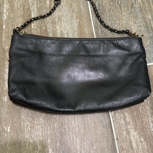 Elliott Lucca Black Leather Crossbody Bag Purse Chain Strap - Picture 3 of 12